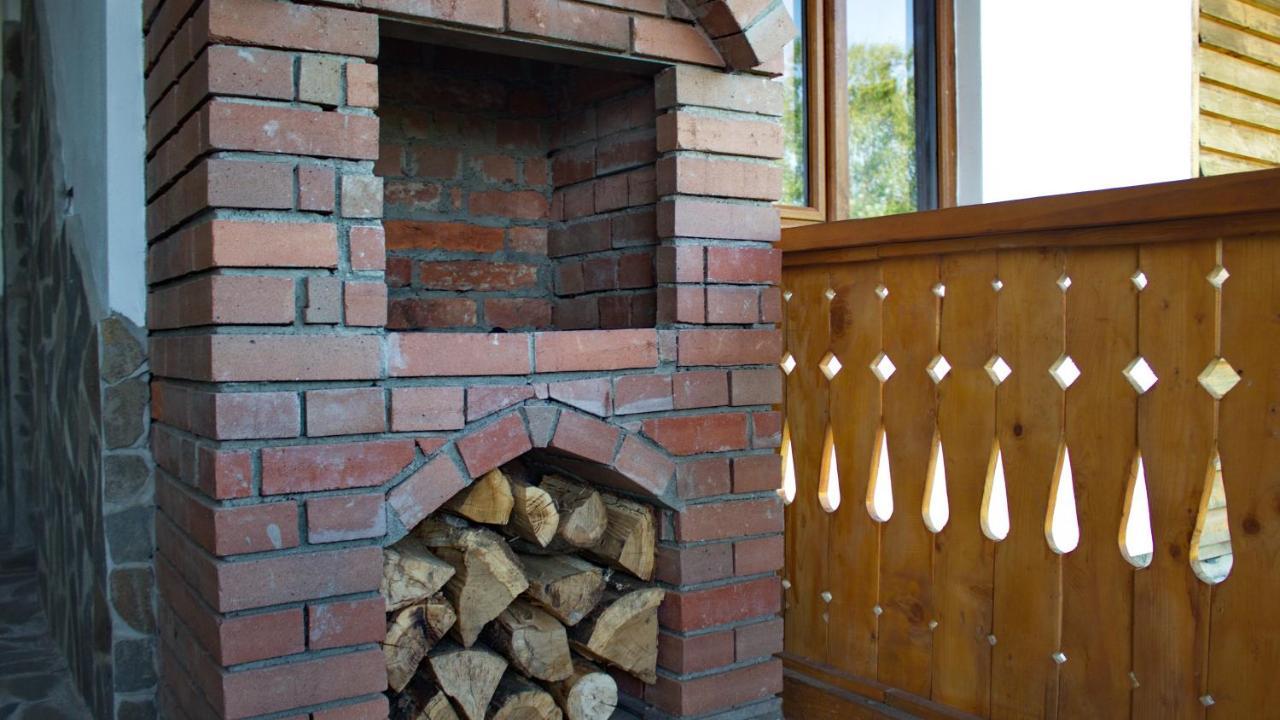 Acasa In Maramures Feresti Luaran gambar